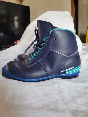 Vintage Rossignol NNN Tour LT Fur Lined Ski Boots Size 39